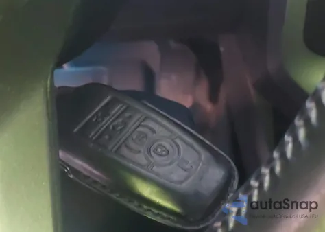 2021 Ford F-150 Lariat from USA, damaged, VIN 1FTFW1ED4MFA57329